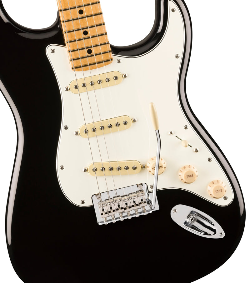 กีต้าร์ไฟฟ้า Fender Player II Stratocaster, Maple, Black