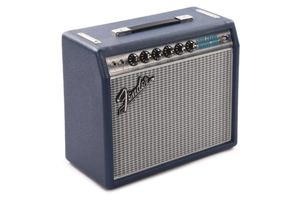 แอมป์กีตาร์ Fender '68 Custom Vibro Champ Reverb - Navy